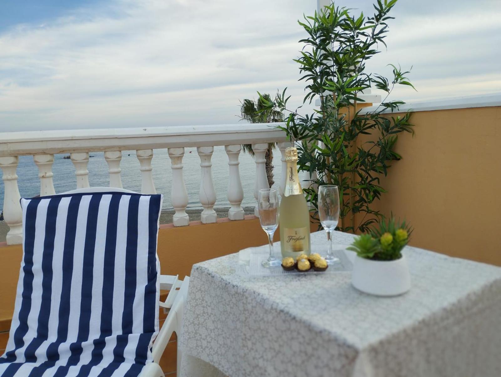 Apartamentos Playacala La Cala Del Moral Exterior foto
